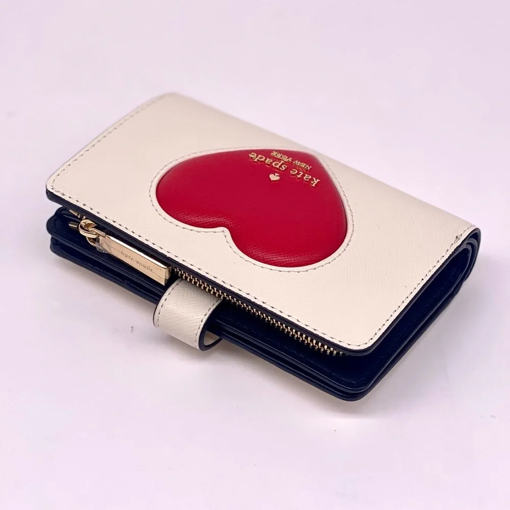 kate spade chic stylish
